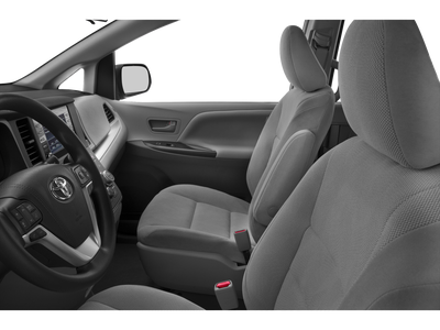 2019 Toyota SIENNA XLE 3.5L XLE 8 Passenger