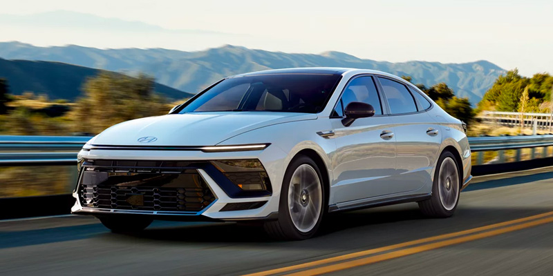 2025 White Hyundai Sonata 