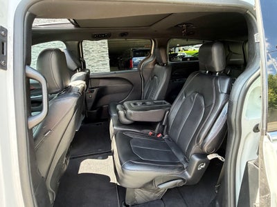 2020 Chrysler Pacifica Touring L Plus
