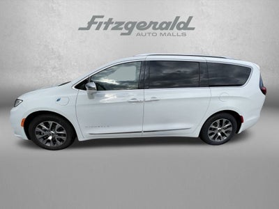 2021 Chrysler Pacifica Hybrid Pinnacle