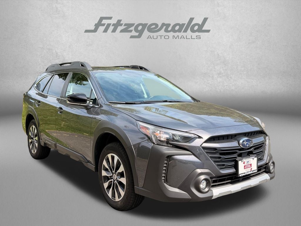 2025 Subaru Outback Limited's photo