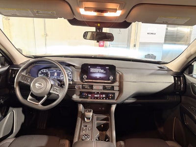 2024 Nissan Pathfinder S