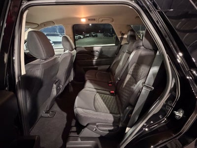 2024 Nissan Pathfinder S