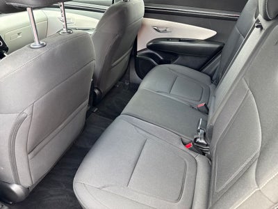 2023 Hyundai TUCSON SE