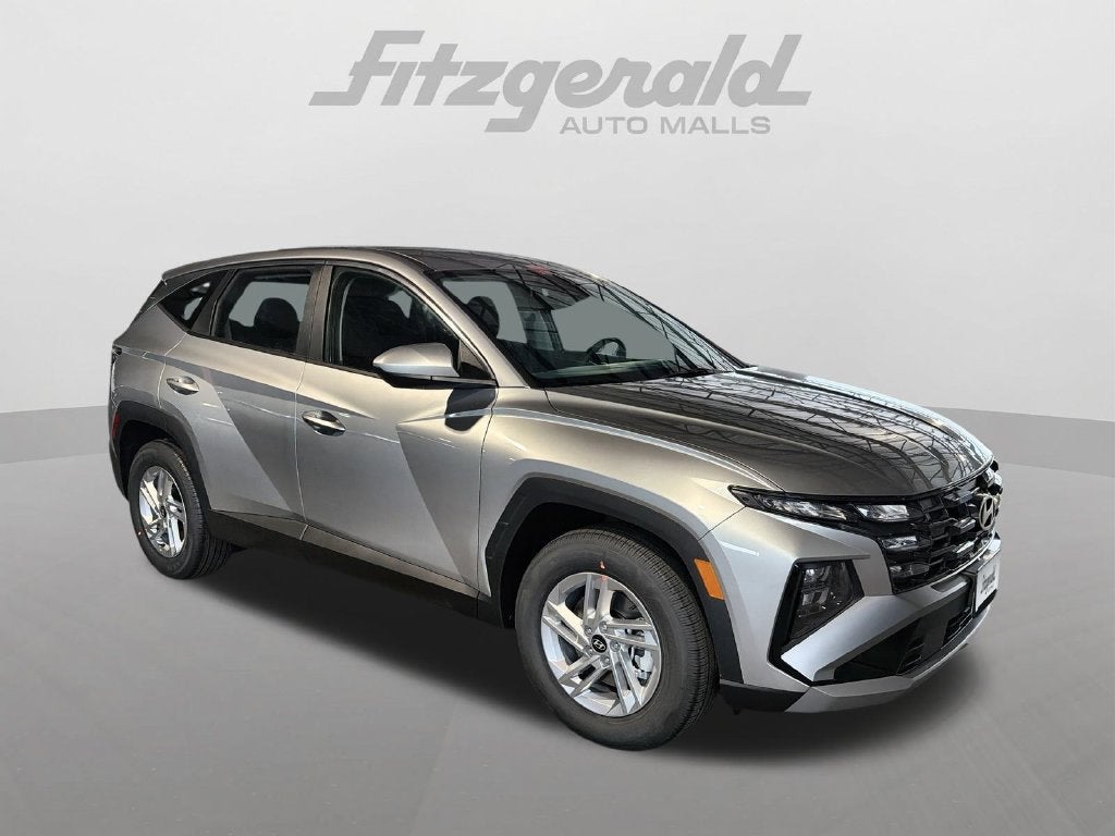 2026 Hyundai TUCSON SE FWD