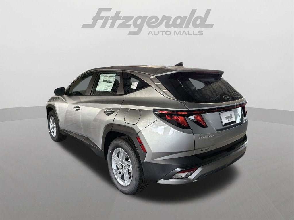 2026 Hyundai TUCSON SE FWD
