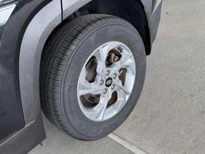 2023 Hyundai TUCSON SE
