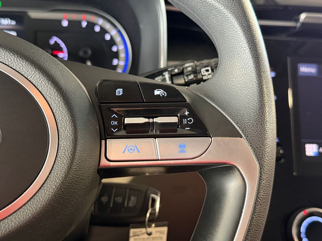 2023 Hyundai TUCSON SE