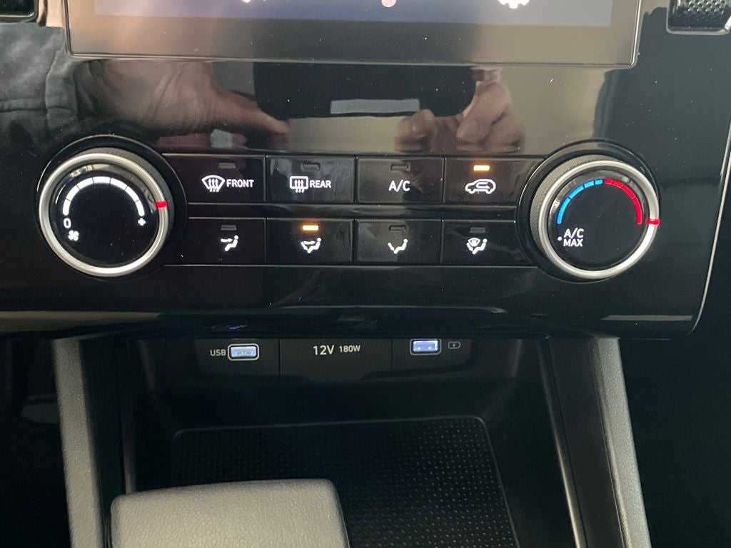 2023 Hyundai TUCSON SE