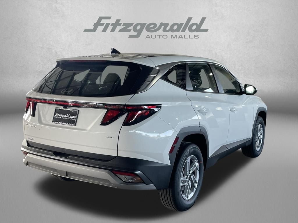 2026 Hyundai TUCSON SE AWD