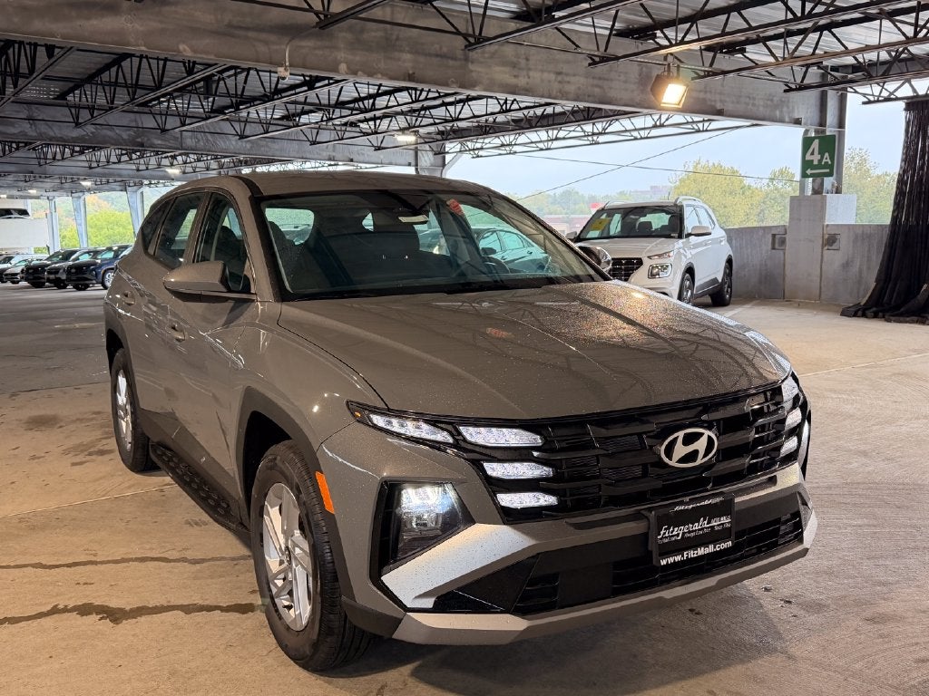 2026 Hyundai TUCSON SE AWD