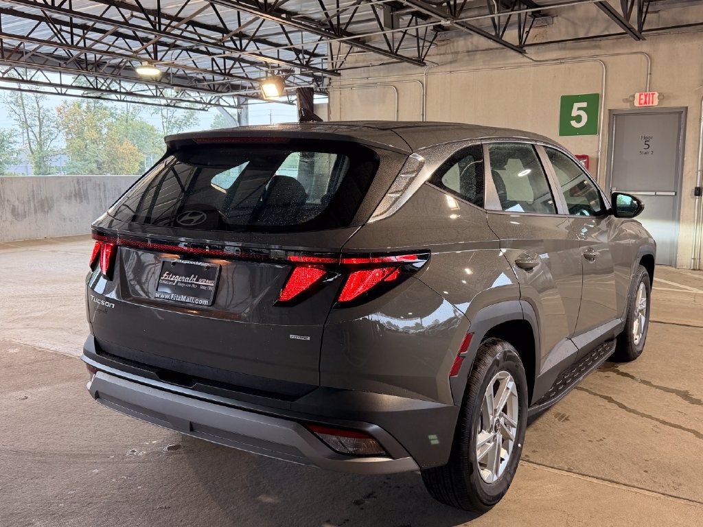 2026 Hyundai TUCSON SE AWD