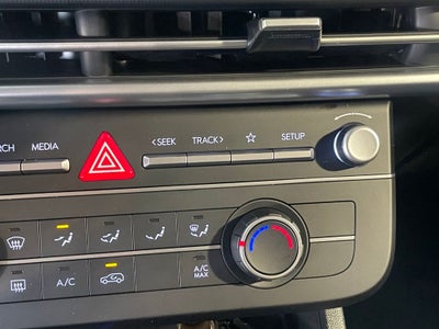 2026 Hyundai TUCSON SE AWD