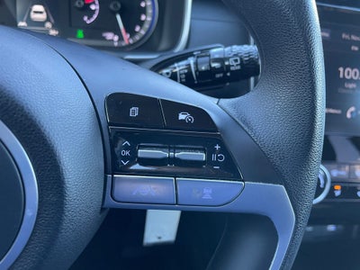 2024 Hyundai TUCSON SE