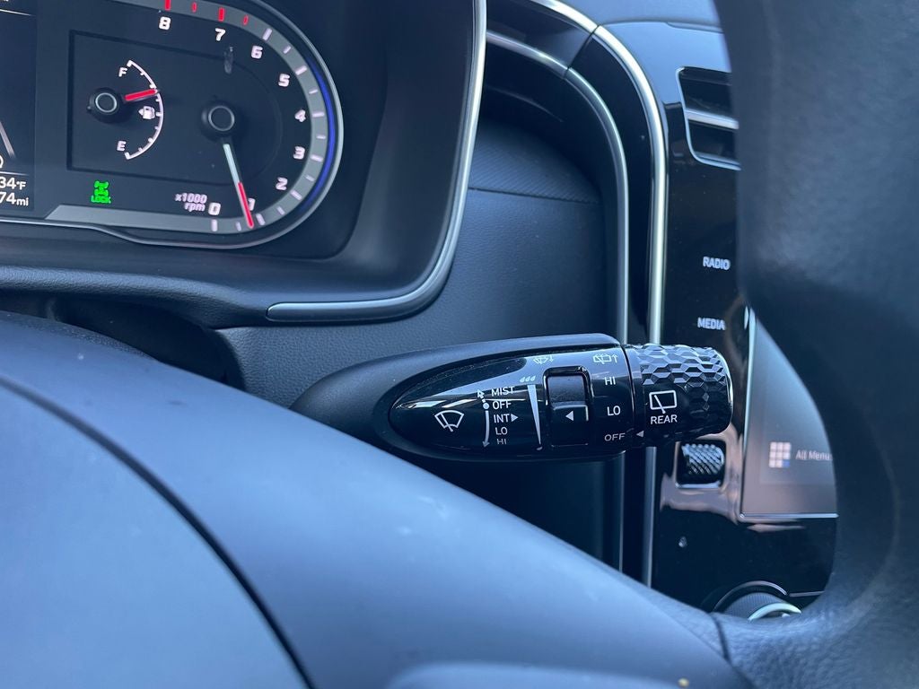 2024 Hyundai TUCSON SE