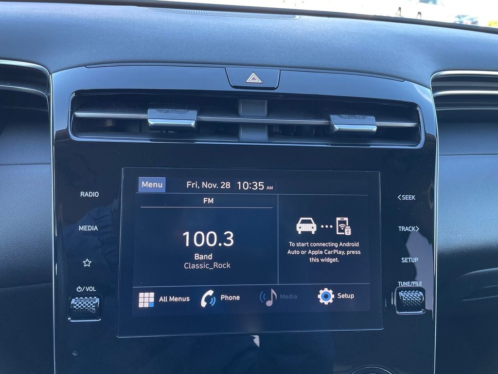 2024 Hyundai TUCSON SE