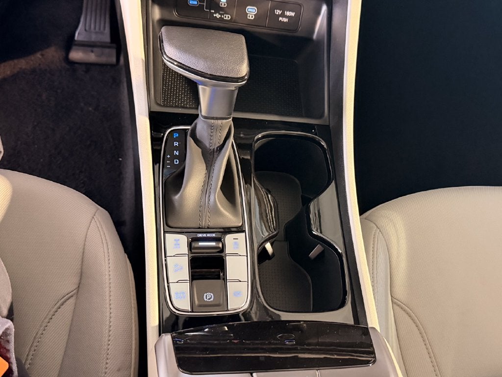 2026 Hyundai TUCSON SEL Plus AWD