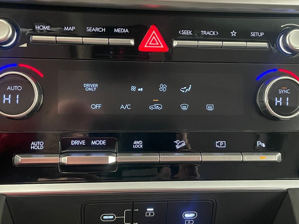 2026 Hyundai SANTA FE HYBRID SE