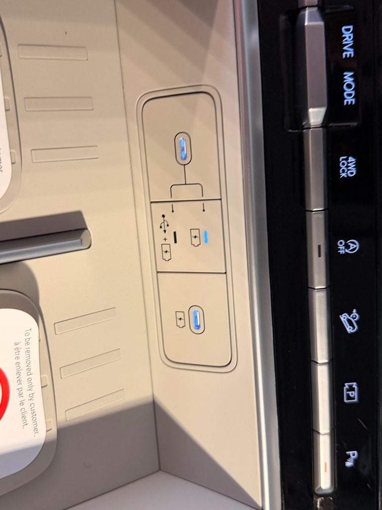 2027 Hyundai SANTA FE SE AWD