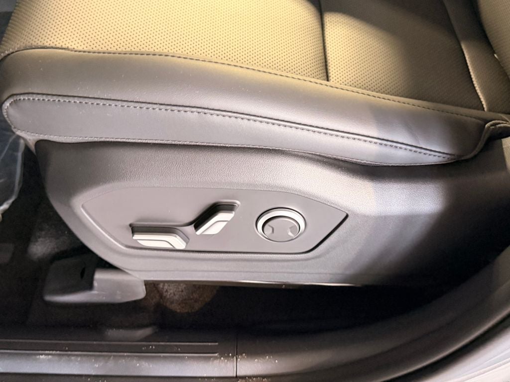 2027 Hyundai SANTA FE SEL FWD
