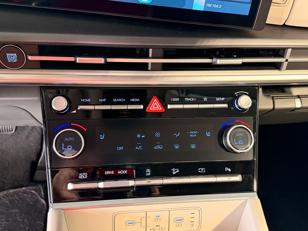 2026 Hyundai SANTA FE SEL FWD