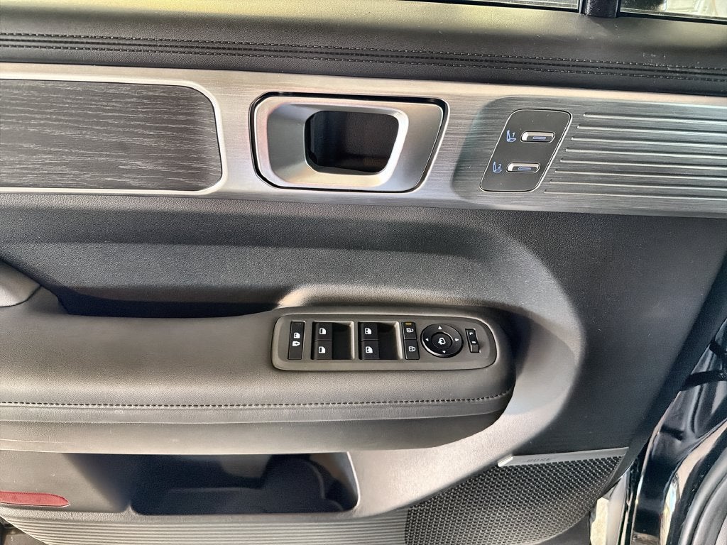 2027 Hyundai SANTA FE Limited AWD