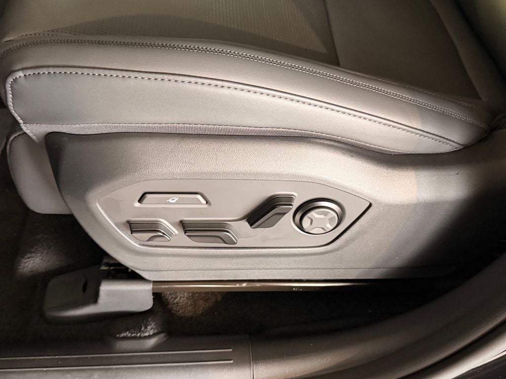 2027 Hyundai SANTA FE HYBRID Calligraphy