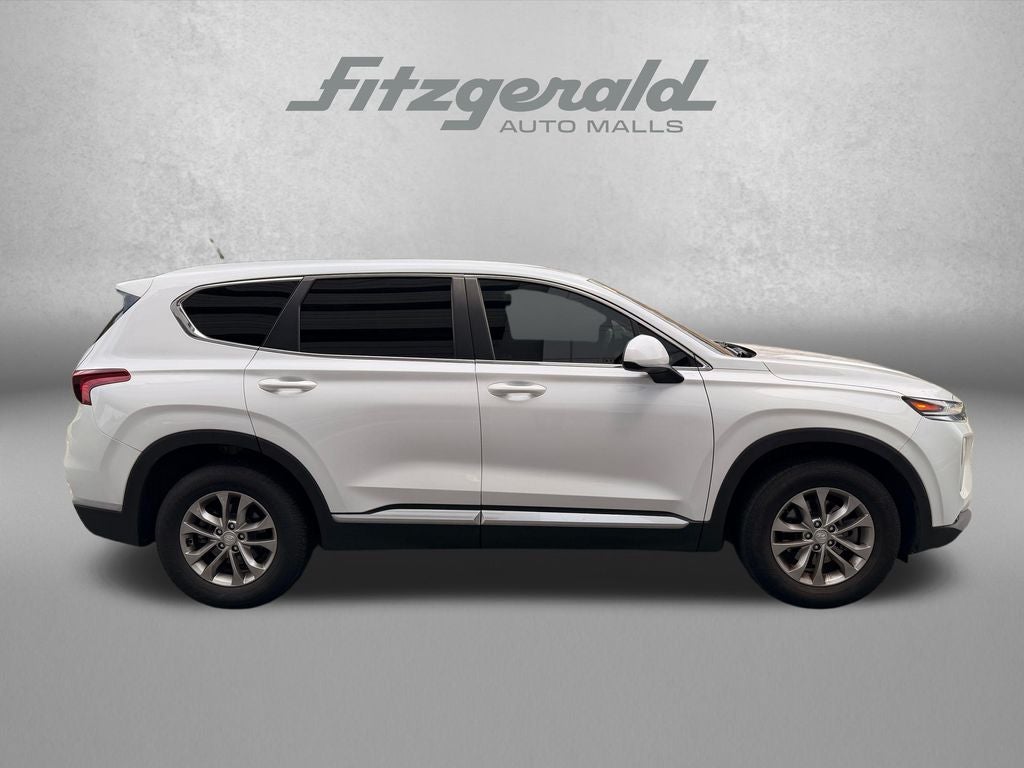 2019 Hyundai SANTA FE SE
