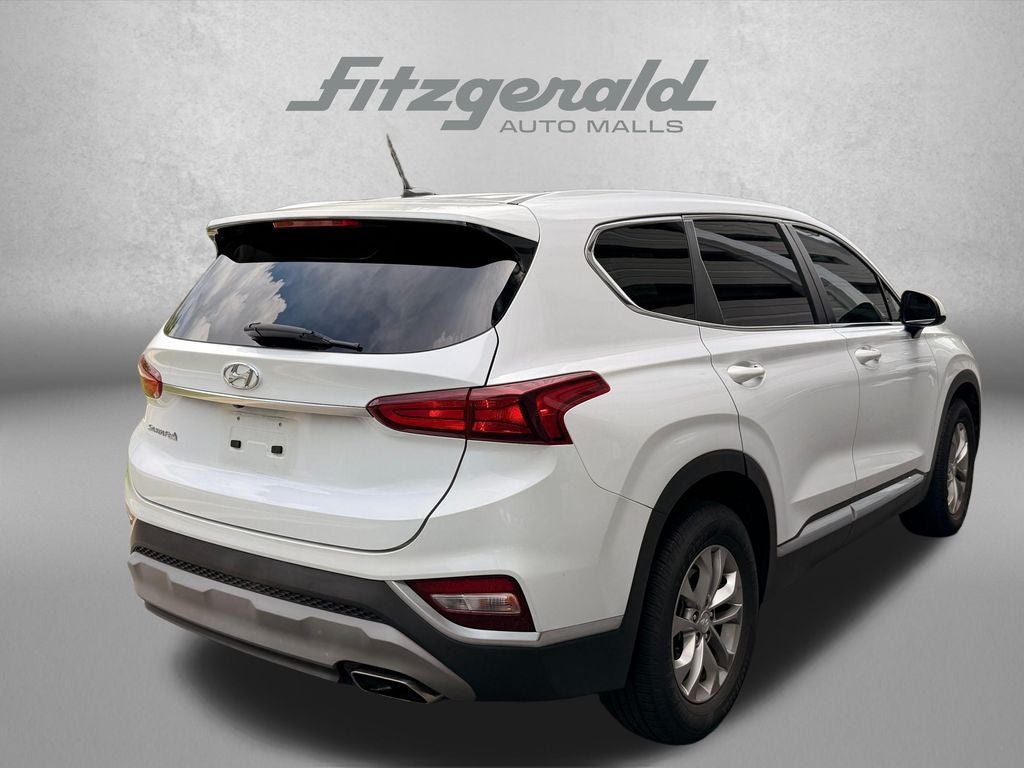 2019 Hyundai SANTA FE SE