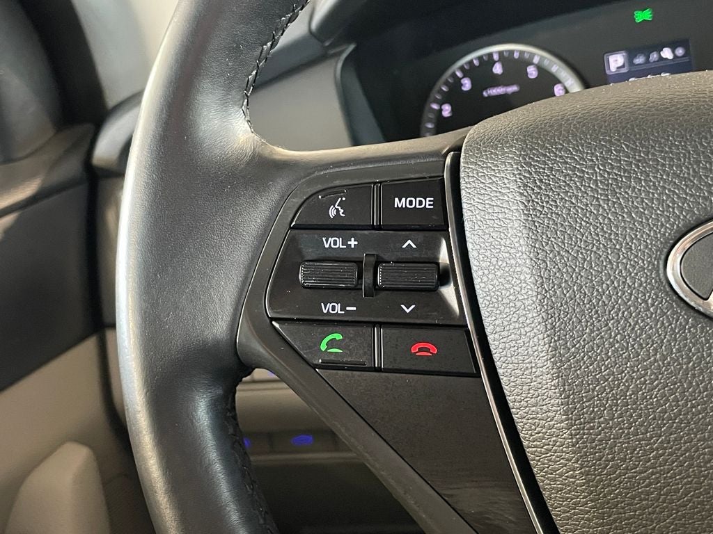 2016 Hyundai SONATA Base