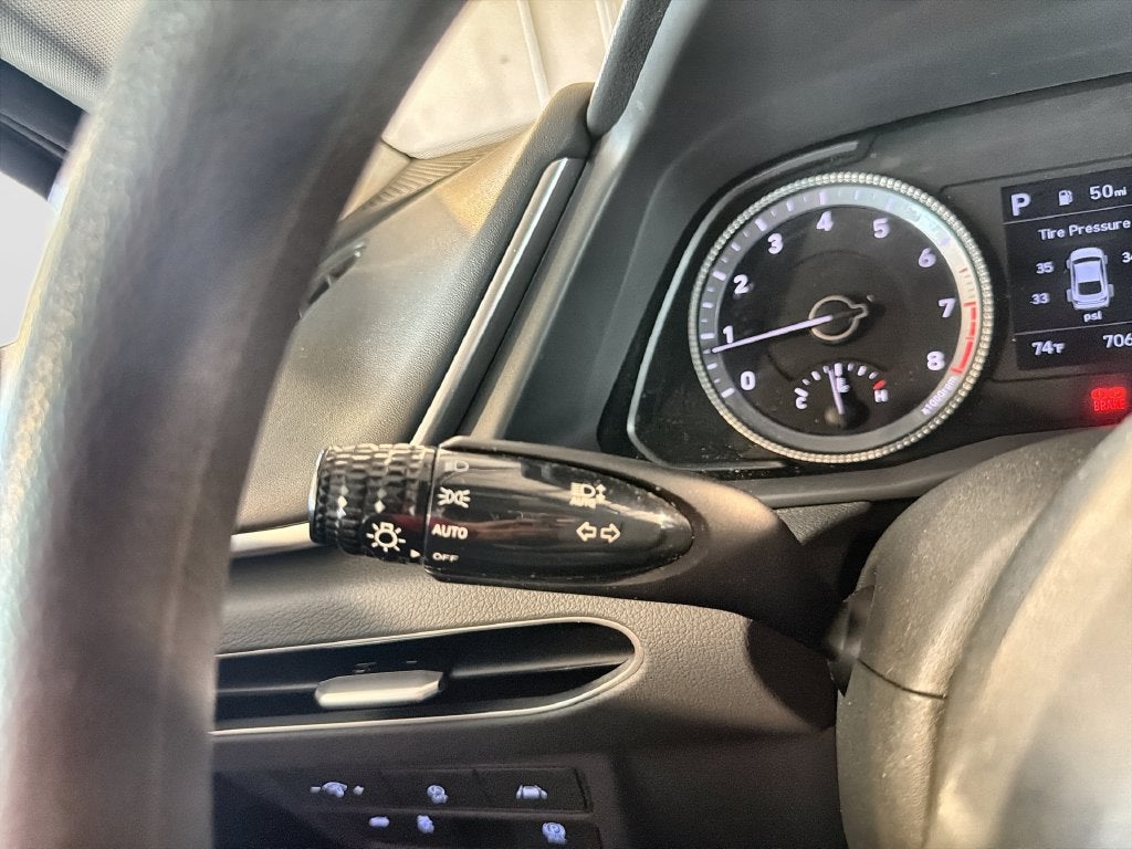 2020 Hyundai SONATA SE