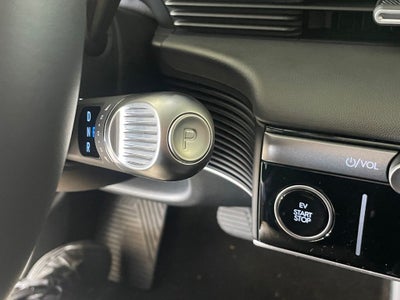 2025 Hyundai IONIQ 5 SE