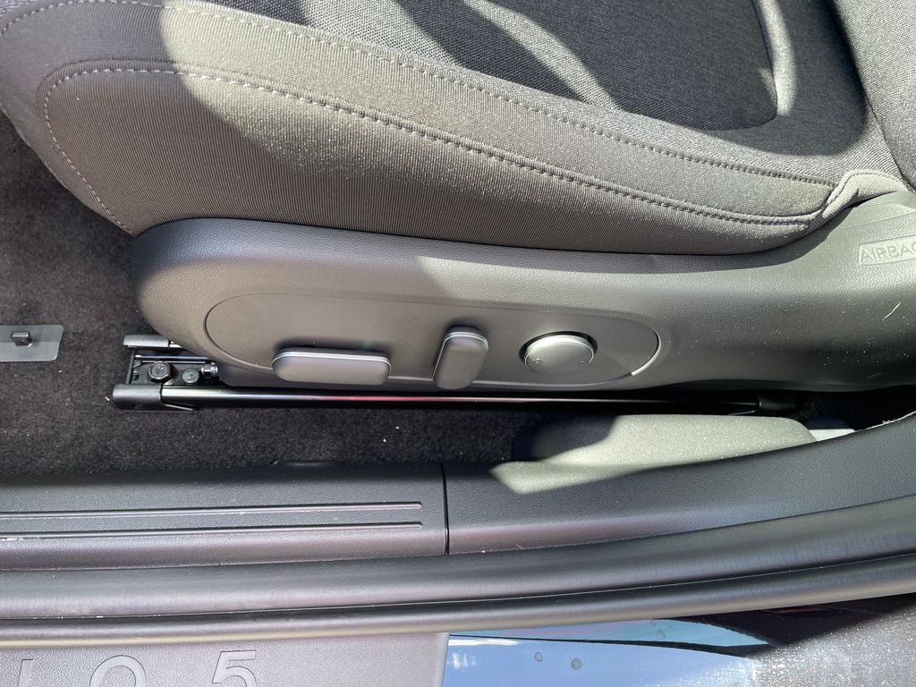 2025 Hyundai IONIQ 5 SE