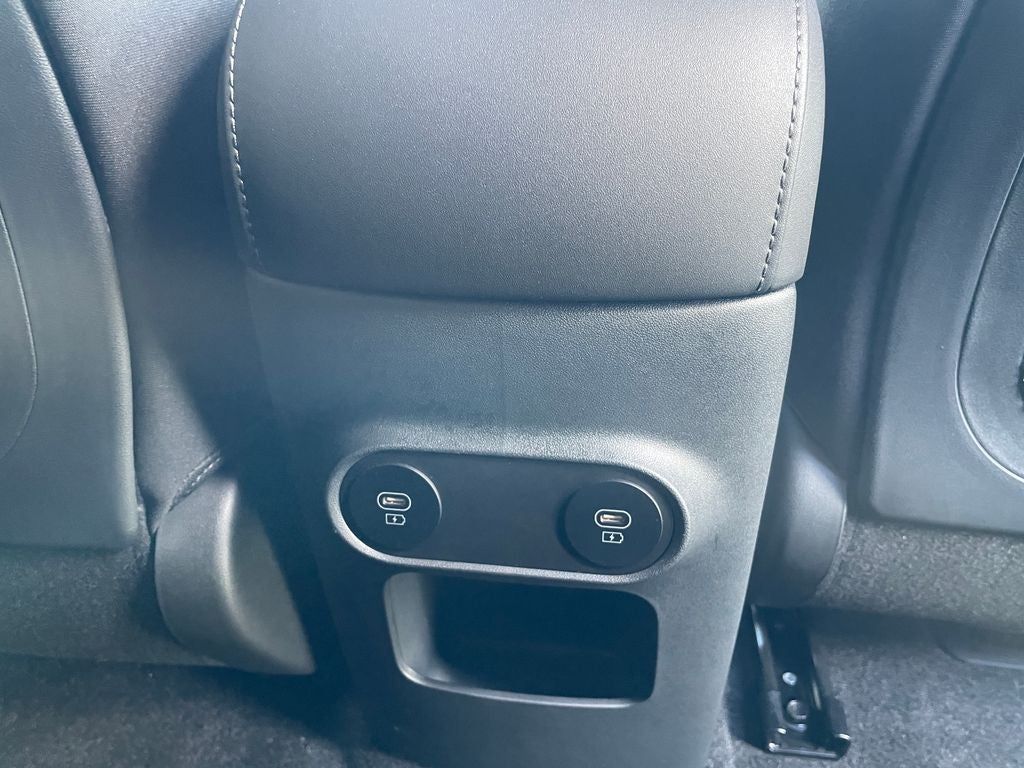 2025 Hyundai IONIQ 5 SE