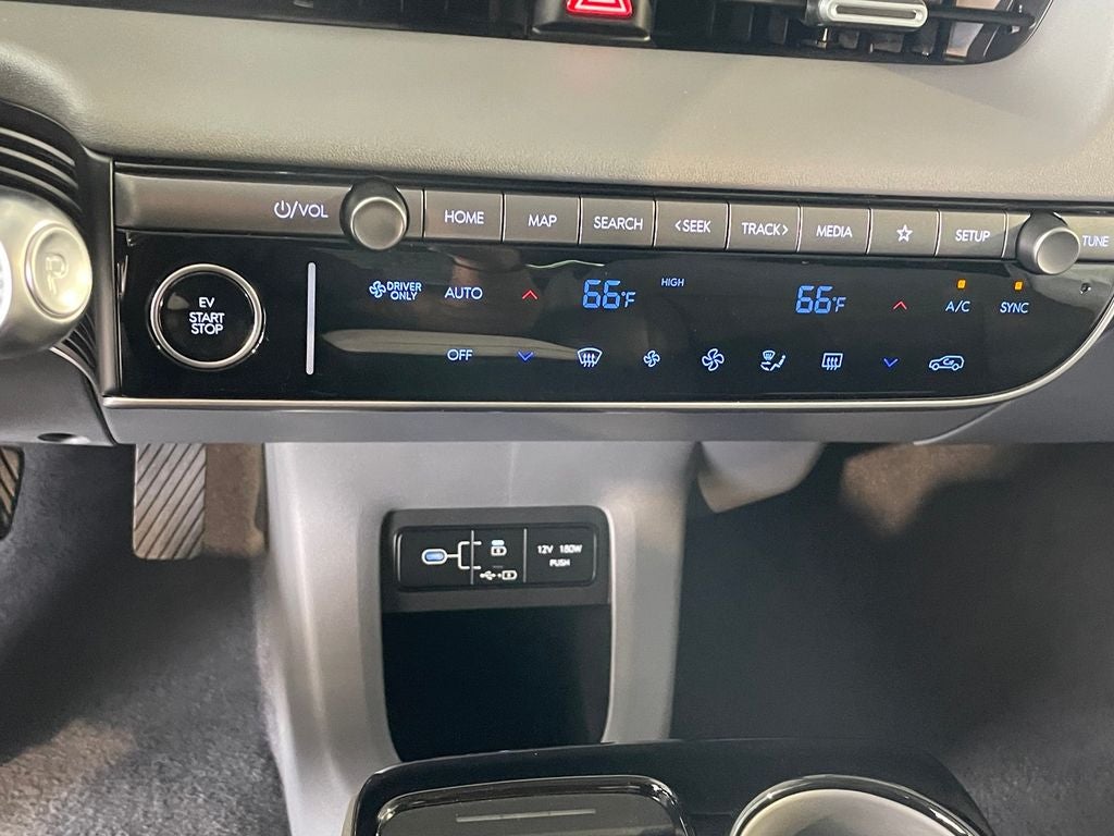 2025 Hyundai IONIQ 5 SEL