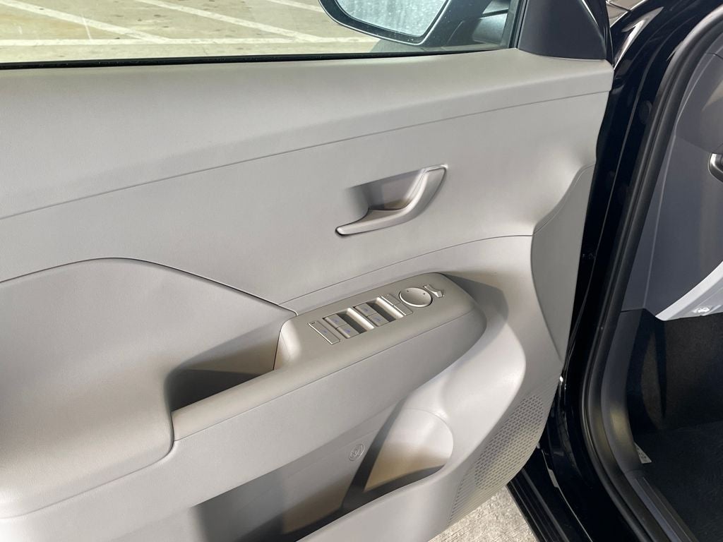 2026 Hyundai KONA SE AWD