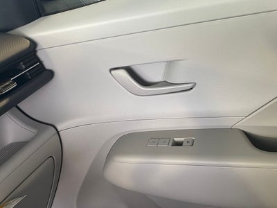 2026 Hyundai KONA SE AWD