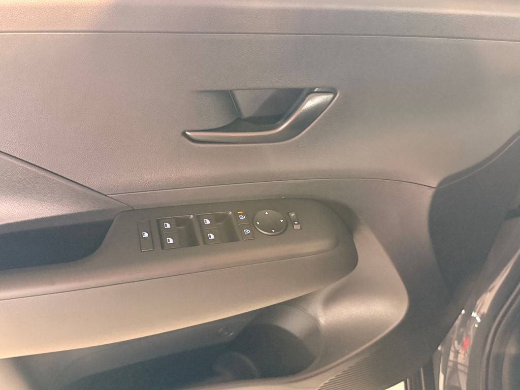2027 Hyundai KONA SE AWD