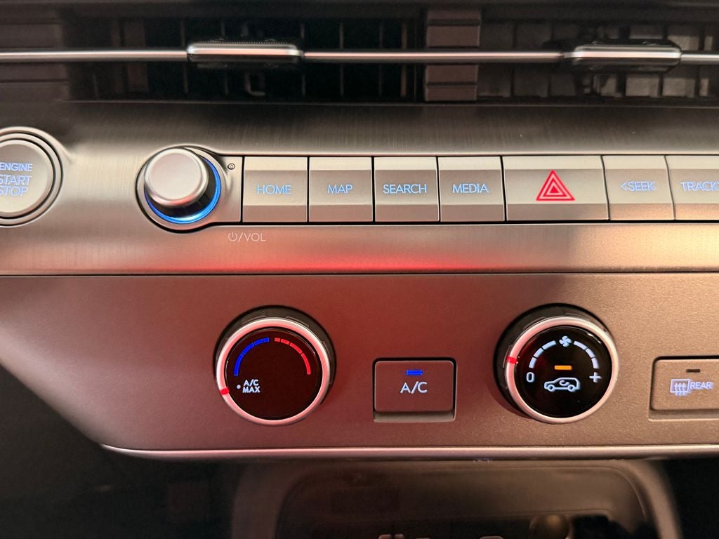 2027 Hyundai KONA SE AWD