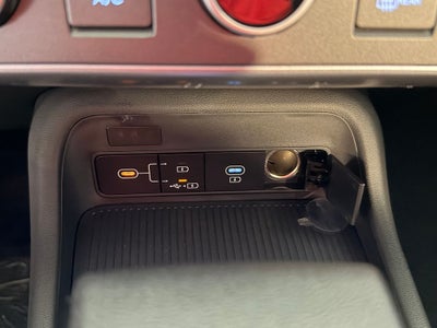 2027 Hyundai KONA SE AWD