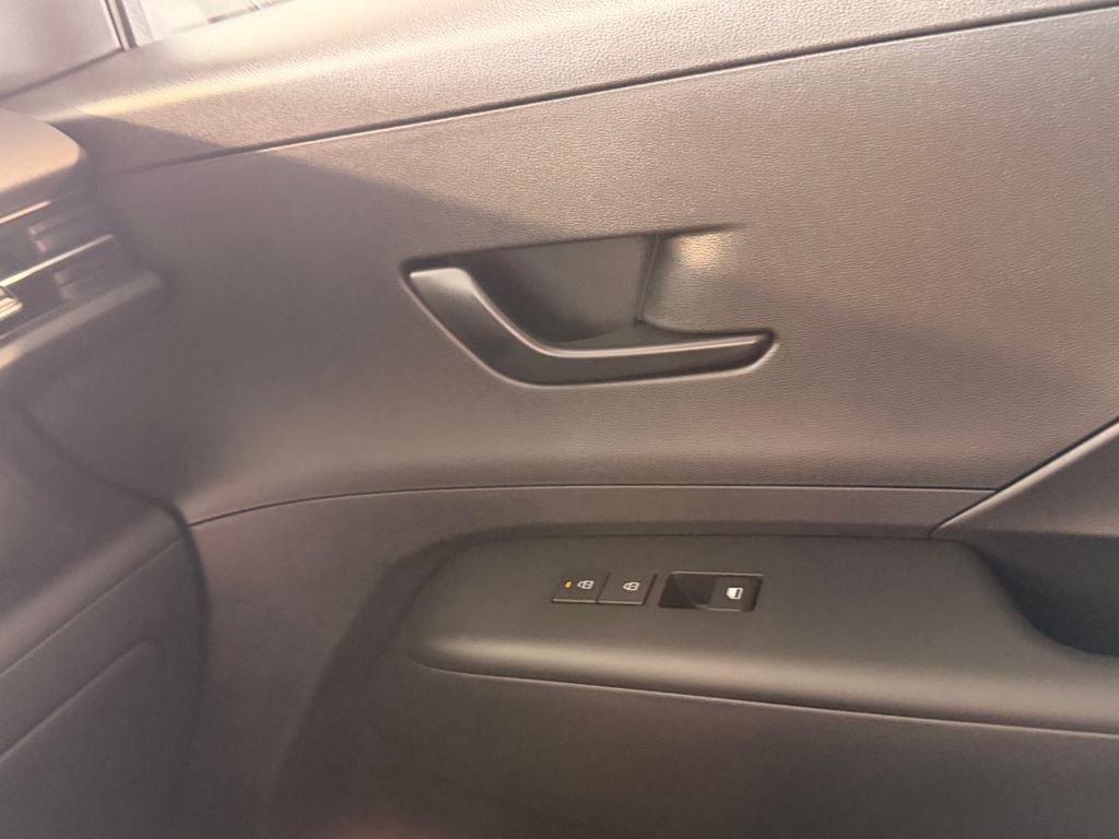 2027 Hyundai KONA SE AWD