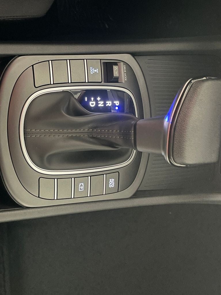 2026 Hyundai KONA SE AWD