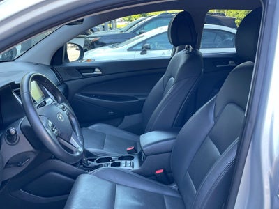 2017 Hyundai TUCSON SE Plus