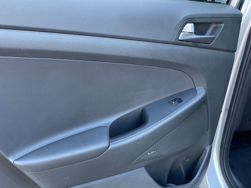2017 Hyundai TUCSON SE Plus