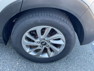 2017 Hyundai TUCSON SE Plus