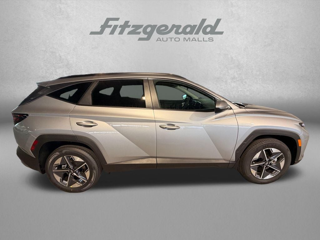 2026 Hyundai TUCSON HYBRID SEL AWD