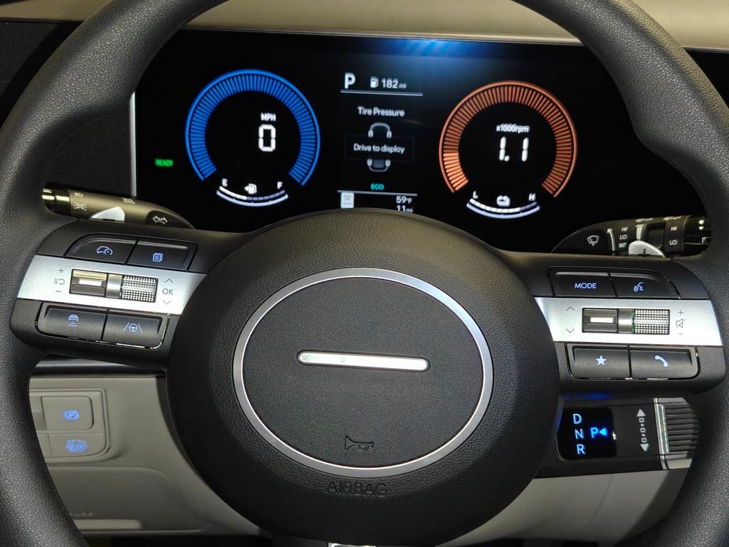 2026 Hyundai TUCSON HYBRID SEL AWD