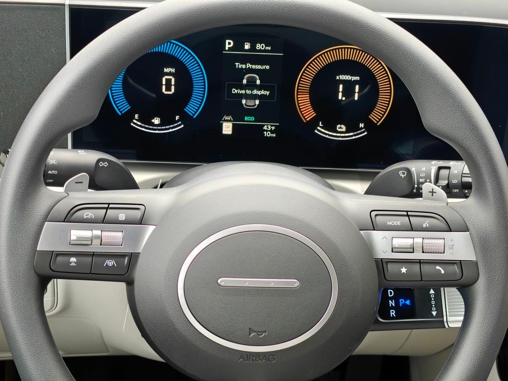 2026 Hyundai TUCSON HYBRID SEL
