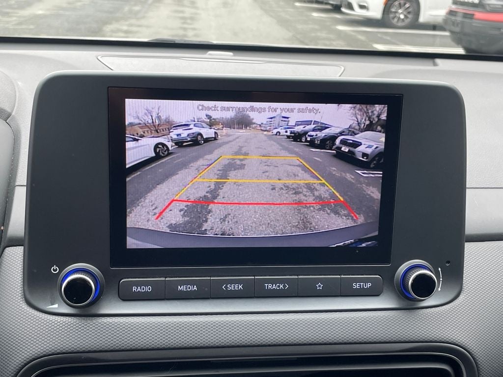 2022 Hyundai KONA SEL