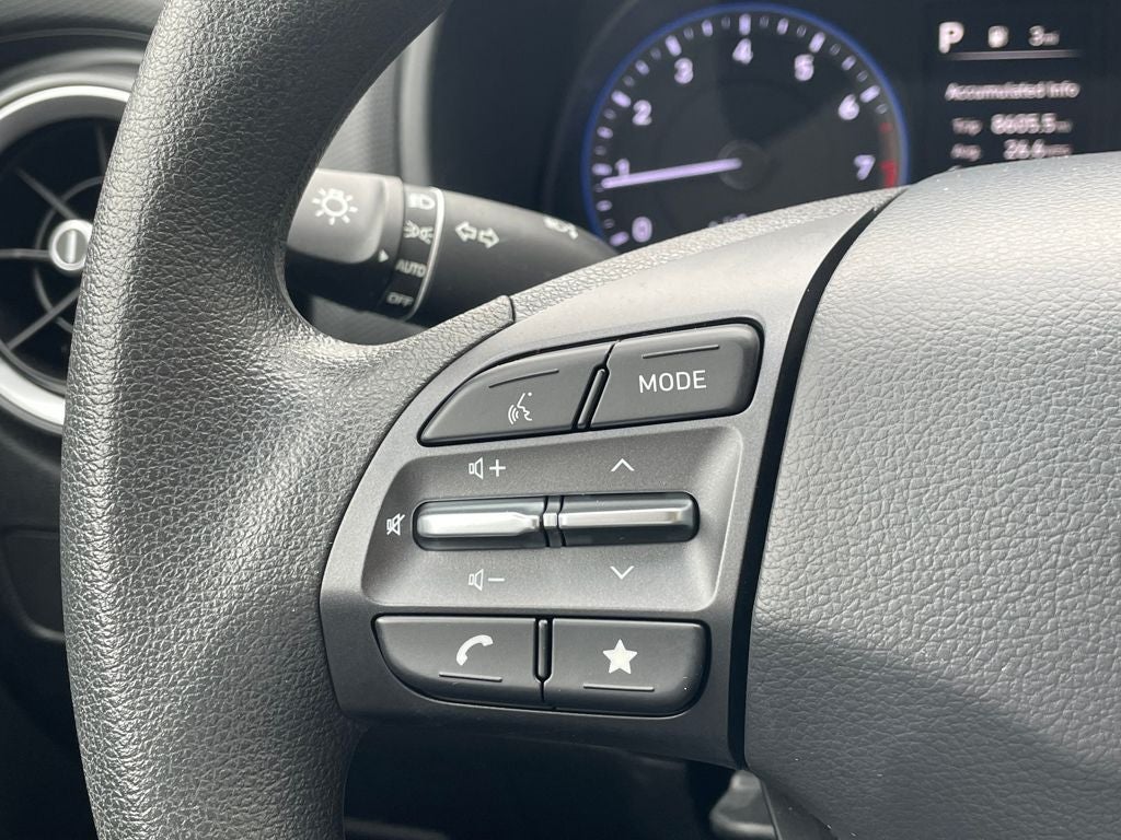 2022 Hyundai KONA SEL